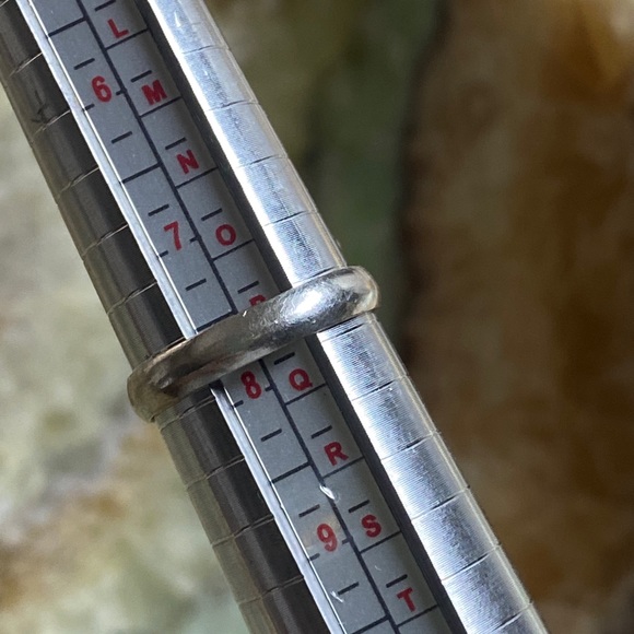 Dalmatian Jasper Natural Gemstone Ring, coffin shape, .925 Sterling overlay. - Picture 5 of 6